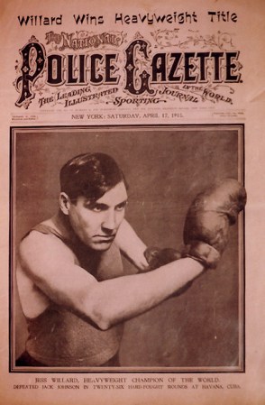 Los rankings establecidos por los periodistas del "Police Gazette" llegaron a determinar campeones mundiales de boxeo antes de que se formaran organizaciones mundiales del pugilismo.