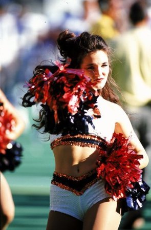 En 1994, las chicas de los Cincinatti Bengals ya mostraban su abdomen plano.