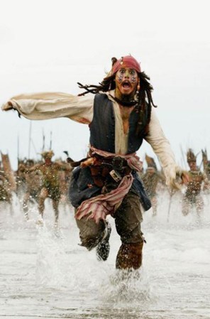 El rodaje de "Pirates of the Caribbean: On stranger Tides" (2011)
estelarizada por Johnny Deep como el capitán Jack Sparrow se llevó a cabo en el Viejo San Juan, Castillo San Jerónimo, Isla Palominito e Isla Mona, Puerto Rico.