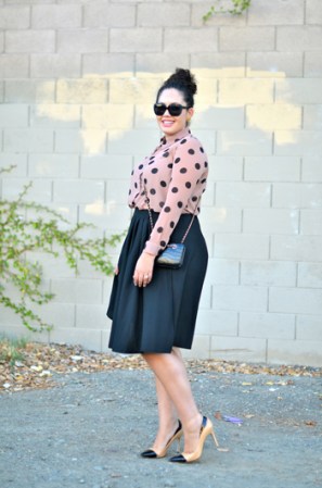 Girl With Curves, Tanesha Awasthi es definición de elegancia.