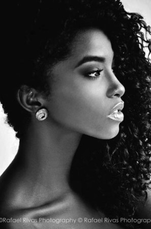 La dominicana, Yaritza Miguelina Reyes Ramírez, nacida en la República Dominicana el 17 de diciembre, de 1993, representará a su país en el certamen de belleza más importante del mundo, Miss Universo, en Moscú 2013.