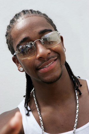 El cantante Omarion posa para la foto durante las grabaciones del MTV Spring Break de 2005 en Cancún, México.