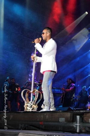 Imágenes del concierto histórico de Romeo Santos “El Rey de la Bachata” en el Yankee Stadium de Nueva York.