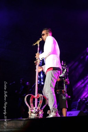Imágenes del concierto histórico de Romeo Santos “El Rey de la Bachata” en el Yankee Stadium de Nueva York.