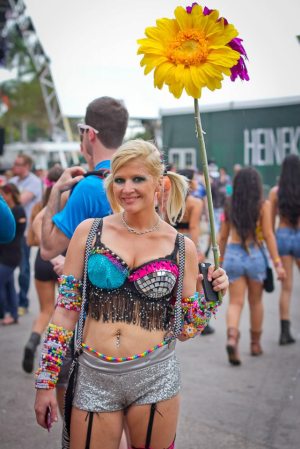 Derroche de fantasía, música y extravagancia en el Ultra Fest en Miami. Fotos tomadas el 23 y 24 de Marzo de 2013