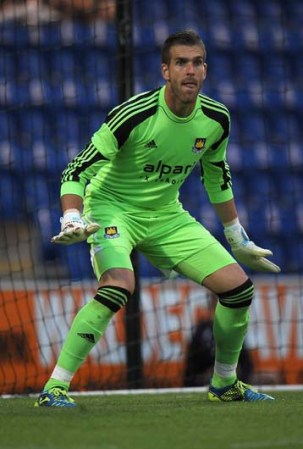 Adrián, del West Ham United.
