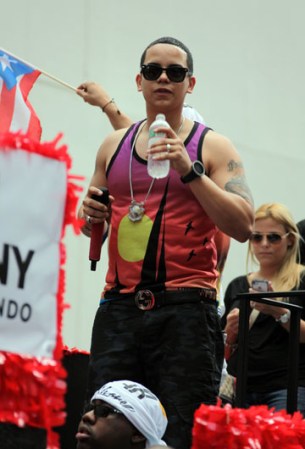 Miles de boricuas acapararon las calles de la Quinta Avenida de Nueva York, donde celebraron unidos y por todo lo alto el orgullo puertorriqueño.
