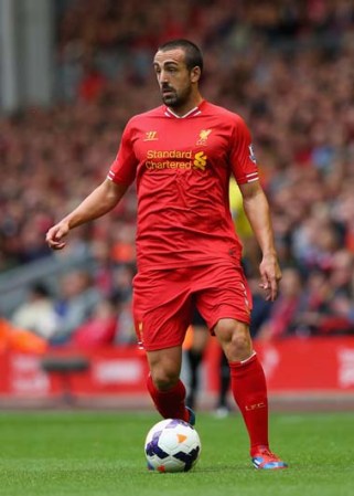 José Enrique, del Liverpool.
