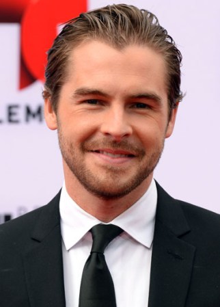Julio Vaqueiro en los Billboard Mexicanos 2013.