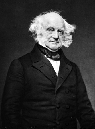 Martin van Buren. Fue el octavo presidente de Estados Unidos. Gobernó al país del 5 de diciembre de 1782 al 24 de julio de 1862. Fue conocido con el nombre de “Old Kinderhook”.