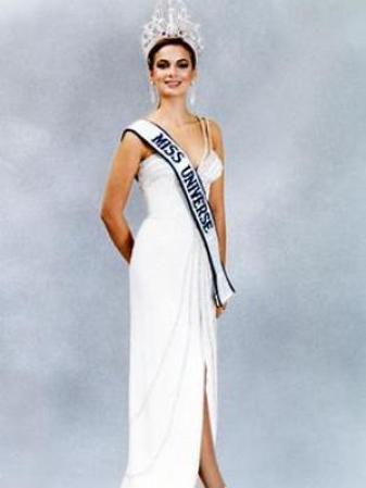 Miss Universo 1979, Maritza Sayalero de Venezuela