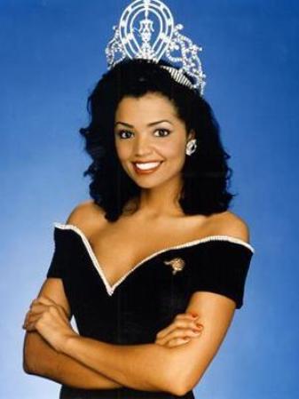 Miss Universo 1995 - Chelsi Smith de Estados Unidos