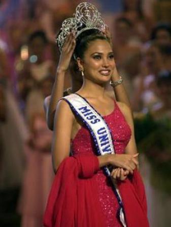 Miss Universo 2000 - Lara Dutta de India