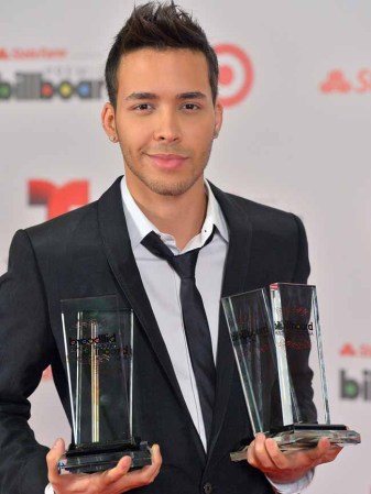Prince Royce se alzó con cuatro premios Billboard.