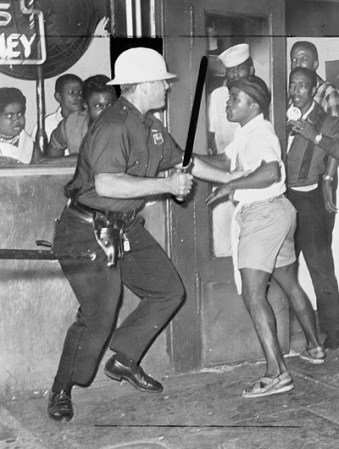 He aquí un recuento en imágenes de la evolución de la policía y la milicia de Nueva York atreves de los años.