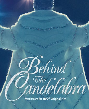 Steven Soderbergh, que lleva meses anunciado su retirada del cine, presentará “Behind the candelabra”, que narra la vida de un extravagante pianista popular en la década de los 70 protagonizada por Michael Douglas junto a Matt Damon en el papel de su amante.