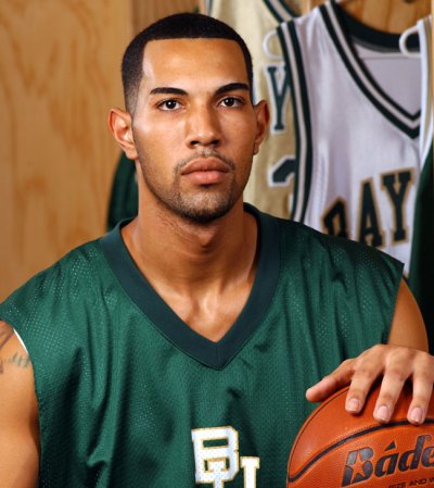 Patrick Deheny jugaba al baloncesto para la Universidad de Baylor en Texas cuando fue asesinado a tiros en junio del 2003 por su compañero de equipo Carlton Dotson. Sus motivos nunca fueron totalmente aclarados.