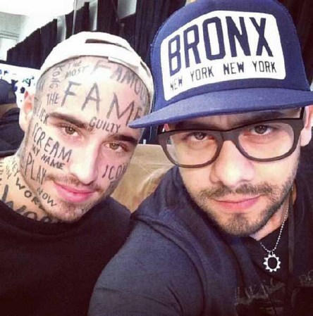 Vin Los, el sensual modelo de los tatuajes en la cara.