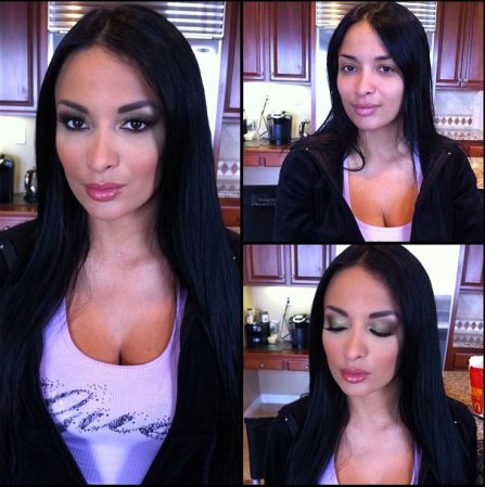 Anissa Kate antes y después del maquillaje.