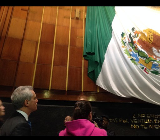 NOVIEMBRE 14, 2013 - CIUDAD DE MEXICO. El alcalde de Chicago, Rahm Emanuel, visita la Basílica de Guadalupe.