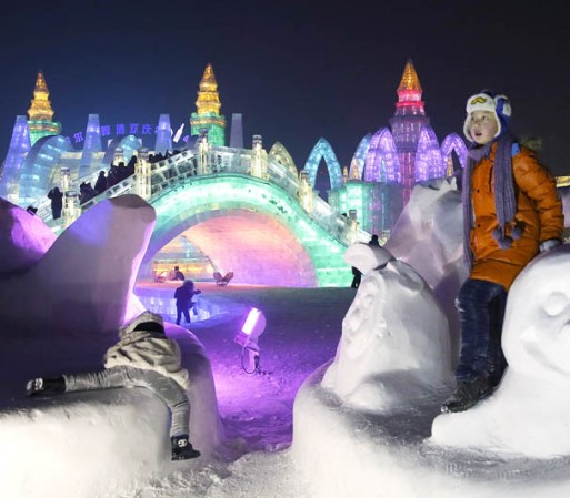 El evento se lleva a cabo todos los inviernos en Harbin, China.