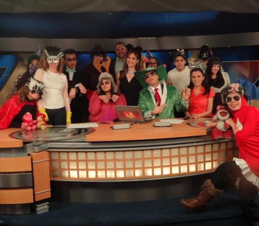 ¡Llegó la sensación de los medios sociales los estudios de Telemundo Chicago! No te pierdas un reportaje especial y nuestra versión del “Harlem Shake” este viernes a las 10pm en tu Noticiero Telemundo Chicago.