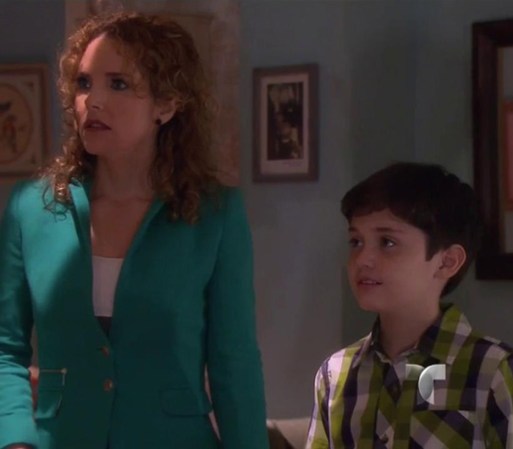 Jorge Eduardo García es Willy Delgado y Guillermo Cano, hijo de Santa (Amanda) y sobrino de Paula Delgado (Virna Flores), quien es la encargada de cuidarlo mientras. Paula, es cuñada de Santa y la que la ayuda a planear la venganza contra los Cano.