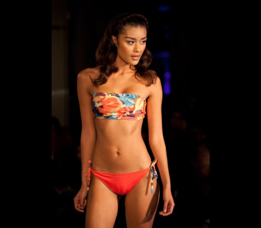 CHICAGO - Latino Fashion Week 2012