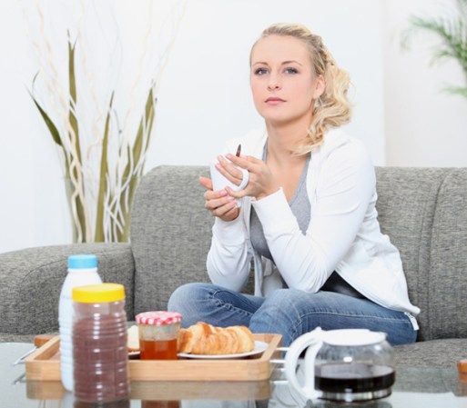 Hay personas que pueden consumir un poco más de 8 onzas. Esto se da cuando los alimentos que contienen lactosa son parte de la comida.