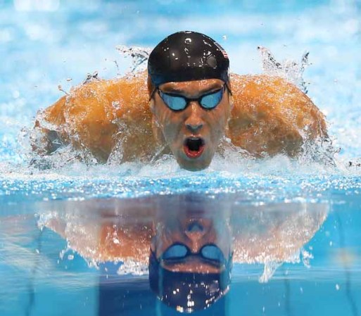 DIA 1: Michael Phelps, de Estados Unidos, durante la competencia de 400 metros que lo hizo quedar muy mal ante los ojos del mundo.