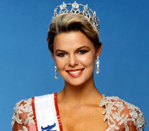 Miss USA 1986 – Christy Fichtner.