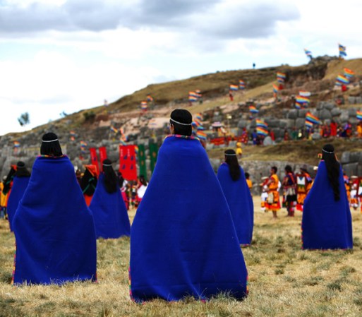 La "construcción ceremonial" de Sacsayhuamán está ubicada a más de una milla de Cuzco, capital del antiguo Imperio Inca.