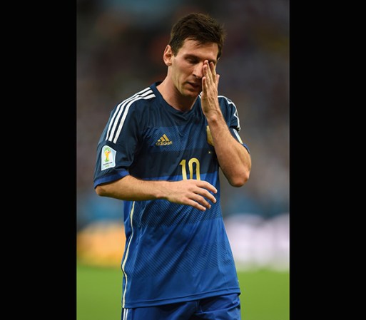 Lionel Messi, estrella de la selección argentina, intentó meter gol varias veces sin ningún resultado.