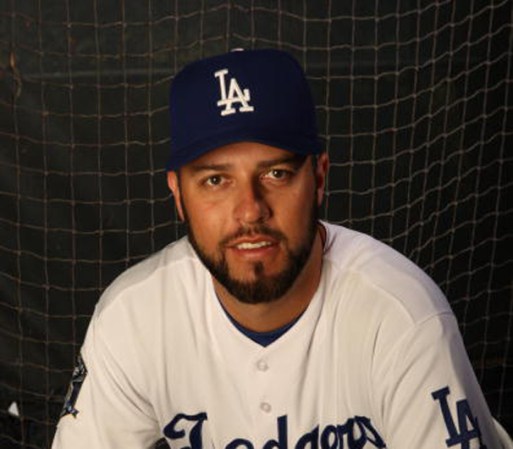 Esteban Loaiza.