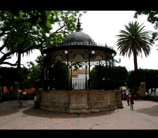 Se fundó en 1563 con el nombre de Villa de Santa María de los Lagos.