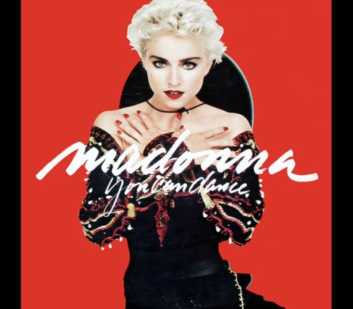 En 1988 Madonna presentó una colección de éxitos y grabaciones especiales llamada “You Can Dance”. Ahí sobresalieron temas como “Spotlight”.