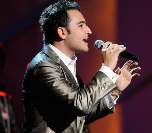 Reik deleita al público de la décima edición Latin Grammy en 2009 con su éxito “Inolvidable”.
