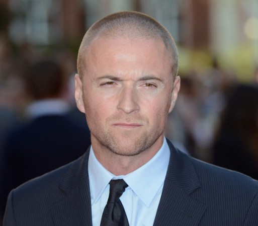 El actor Jason Barry tuvo un pequeño papel en Titanic. El interpretó a Tommy Ryan, uno de los amigos de Leonardo DiCaprio.