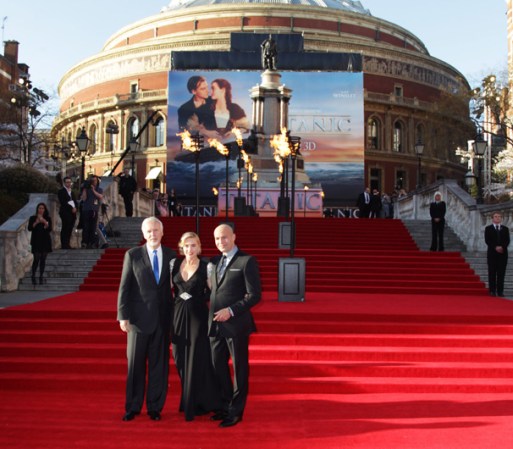En Londres se hizo una gran fiesta para celebrar el regreso a la pantalla grande de la película Titanic, que en esta ocasión lo hace en tercera dimensión.