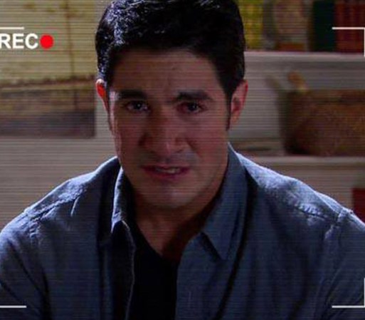 Luego de grabarlos en la intimidad, Yahir se imagina lo que pasaría si le mostrara el video a Ariel. Y se da cuenta que sólo ocurriría una desgracia y que a Ariel le podría dar un infarto.