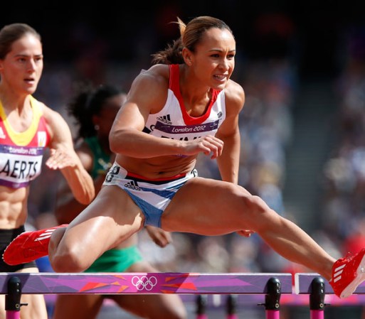 Día 7: En el primer día de atletismo en Londres 2012, la británica Jessica Ennis cronometró el mejor tiempo de la historia en la prueba de 100m con vallas.