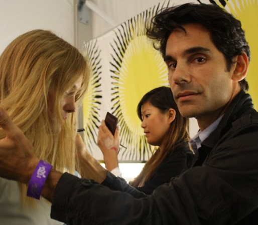 El make-up artist James Kaliardos ideó este look para la pasarela de Diane von Furstenberg Primavera 2011, inspirado en los icónicos labios del artista Andy Warhol, que la diseñadora utiliza como sello personal.