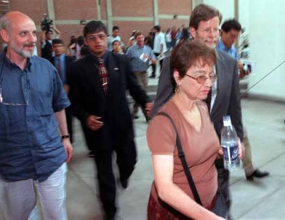 Fotos tomadas durante el juicio de Lori Berenson.