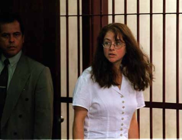Fotos tomadas durante el juicio de Lori Berenson.