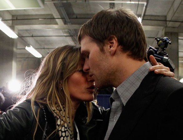 En el lugar 61:<br />La modelo basileña Gisele Bündchen, casada con el astro del football americano Tom Brady, no ha dejado que el tiempo marchite ni su belleza ni su carácter.
