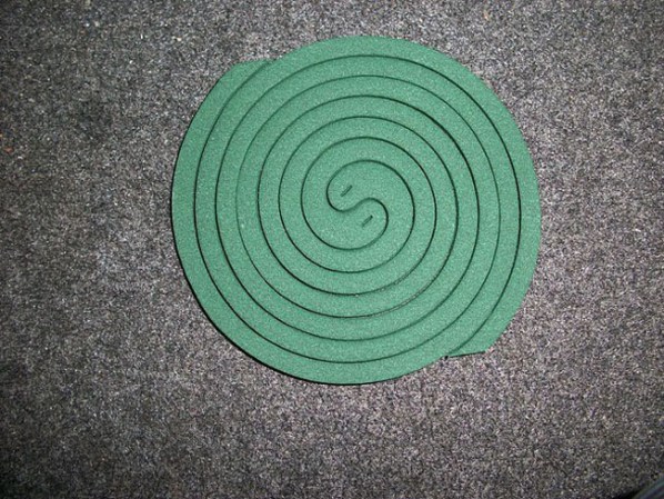 Muchos se acordarán de la cobra para repeler mosquitos.
