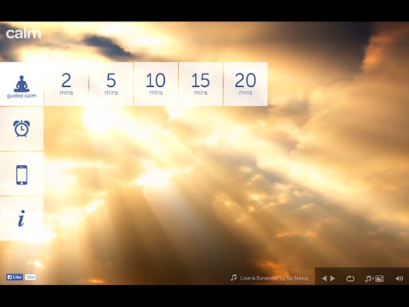 En Calm.com puedes encontrar distintas alternativas para meditar, que te calmarán y te llevarán suavemente a un dulce sueño. Visita calm.com.
