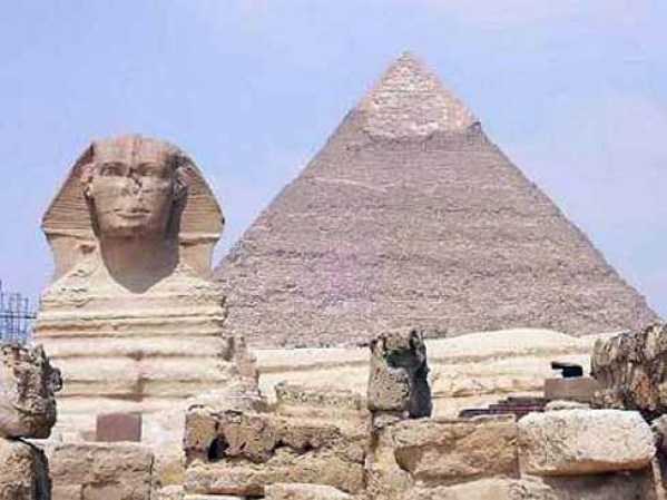 El Valle de los Reyes, Egipto. <br /><br />El incremento del turismo y un hongo dañino amenazan este valle. Estos podrían desaparecer en 150 años.
