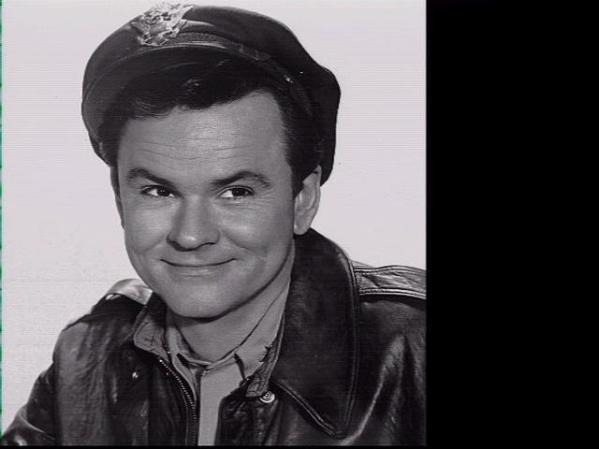 Bob Crane El actor de la serie televisiva "Hogan's Heroes" se filmó en muchos encuentros sexuales con diversas parejas en la década de 1970. De sus aventuras se hizo el filme "Auto Focus".