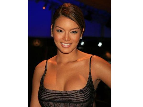 La Miss Universo Zuleyka Rivera, ¿mucho, poco o lo justo?